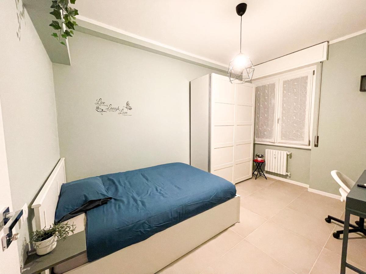 Accogliente Camera A Milano Exterior photo